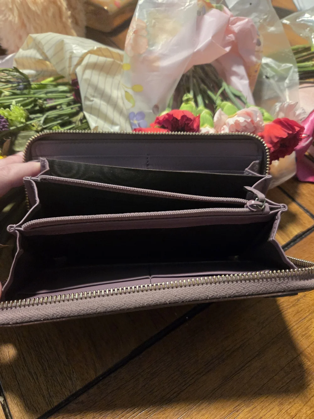 Gucci Monogram Zip Wallet in Purple - Picture 3 of 6